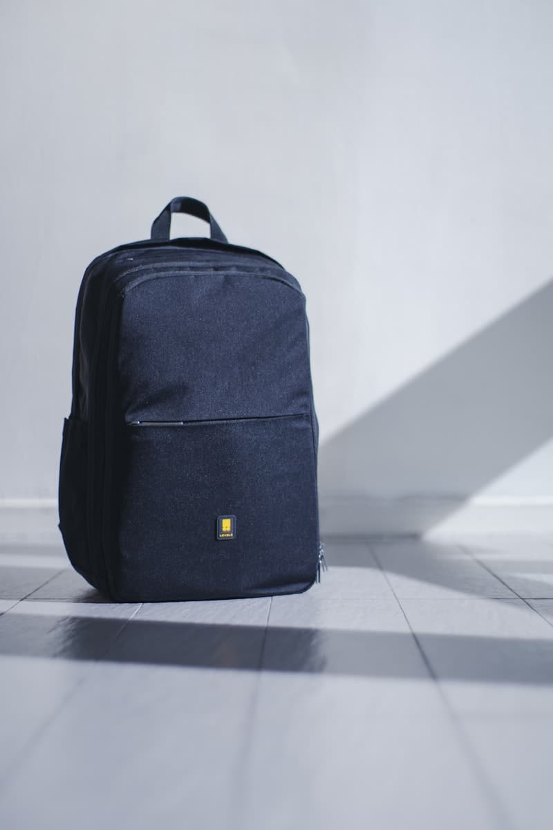 Samsonite Omni PC Spinner Hardside Luggage