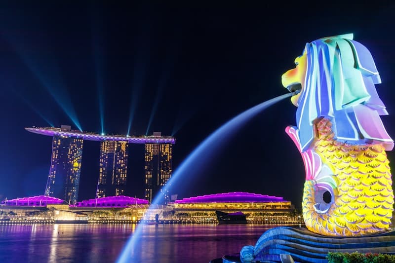 Clarke Quay and the Singapore River